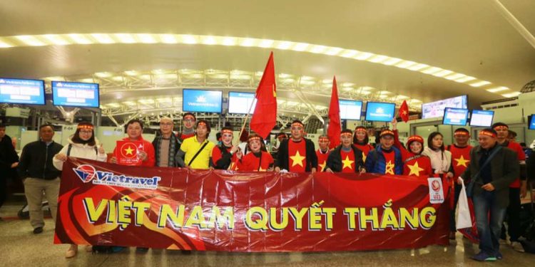 Băng rôn cổ vũ là băng rôn dùng cho việc cổ vũ một môn thể dục nào đó