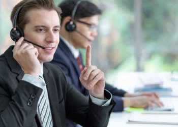 Quy trình chăm sóc khách hàng qua điện thoại phổ biến